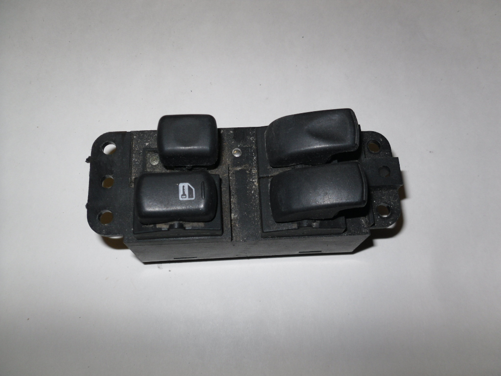 95-99 driver's window switch